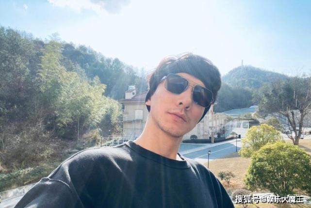 
张亮“去吃杨国福啊”后续 官博邀请张亮代言 网友想出的广告词令人爆笑【xingkong体育官网登录】(图3)