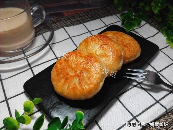 星空官网登录_
哇哦 早餐煎饼还可以这么做 加热过的香蕉真的很好吃！(图9)