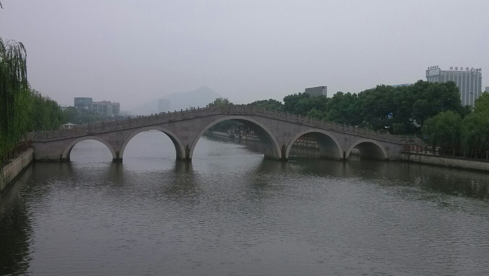 星空体育官网:装修刮大白注意事项有哪些?(图2) 星空体育官网:装修刮大白注意事项有哪些?(图2)