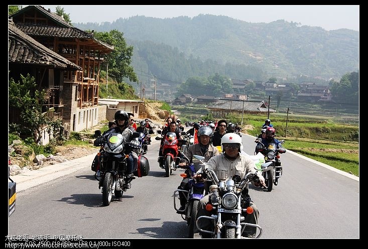 星空体育官网-脆弱的湿地景观呼唤游人“手下留情”(图2)