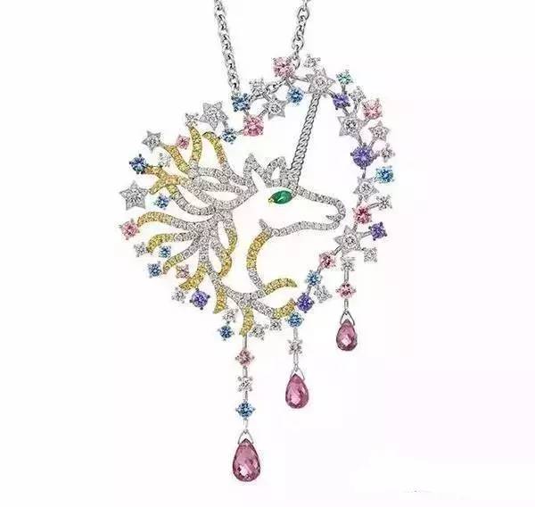 【星空体育官网】恭喜碧桂园业主成功签约云端装饰(图2) 【星空体育官网】恭喜碧桂园业主成功签约云端装饰(图2)